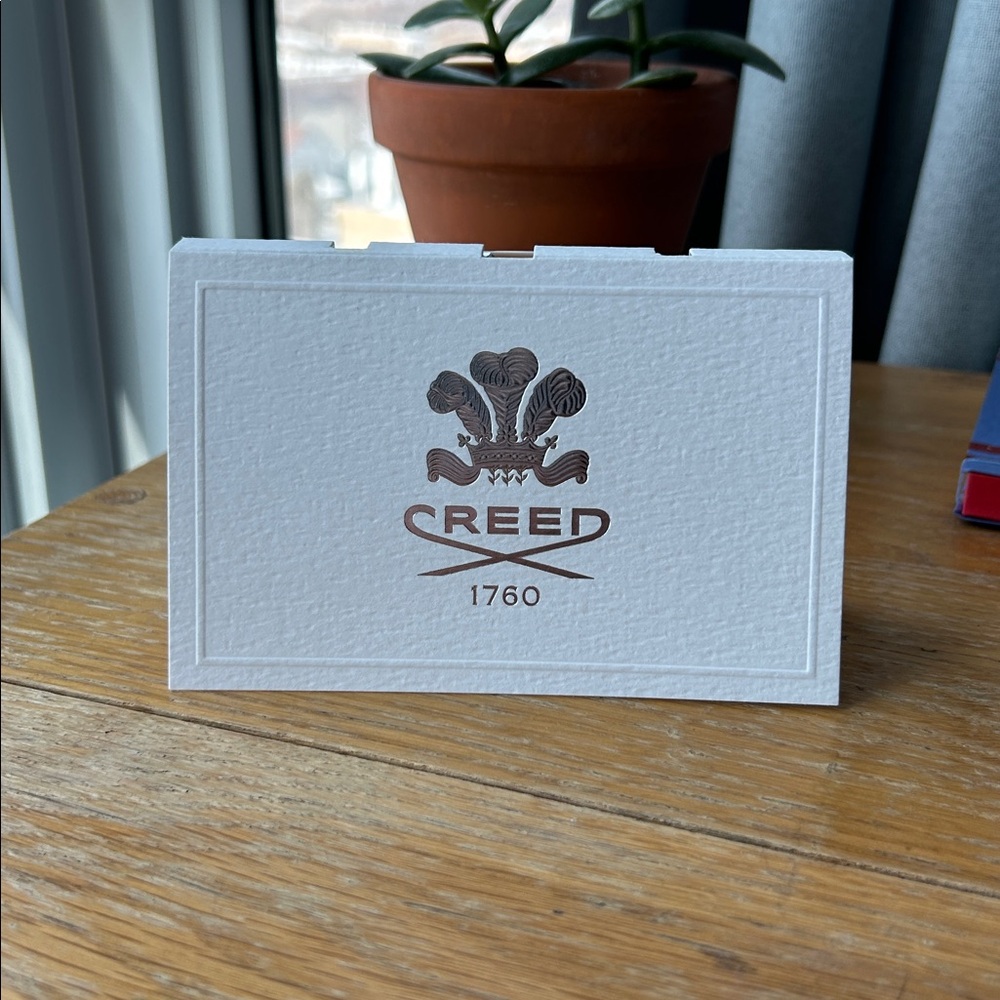 Creed Aventus Sample